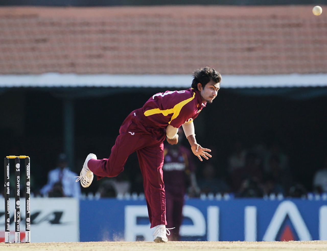 The introduction of Devendra Bishoo sparked England's collapse, England v West Indies, World Cup, Group B, March 17, 2011