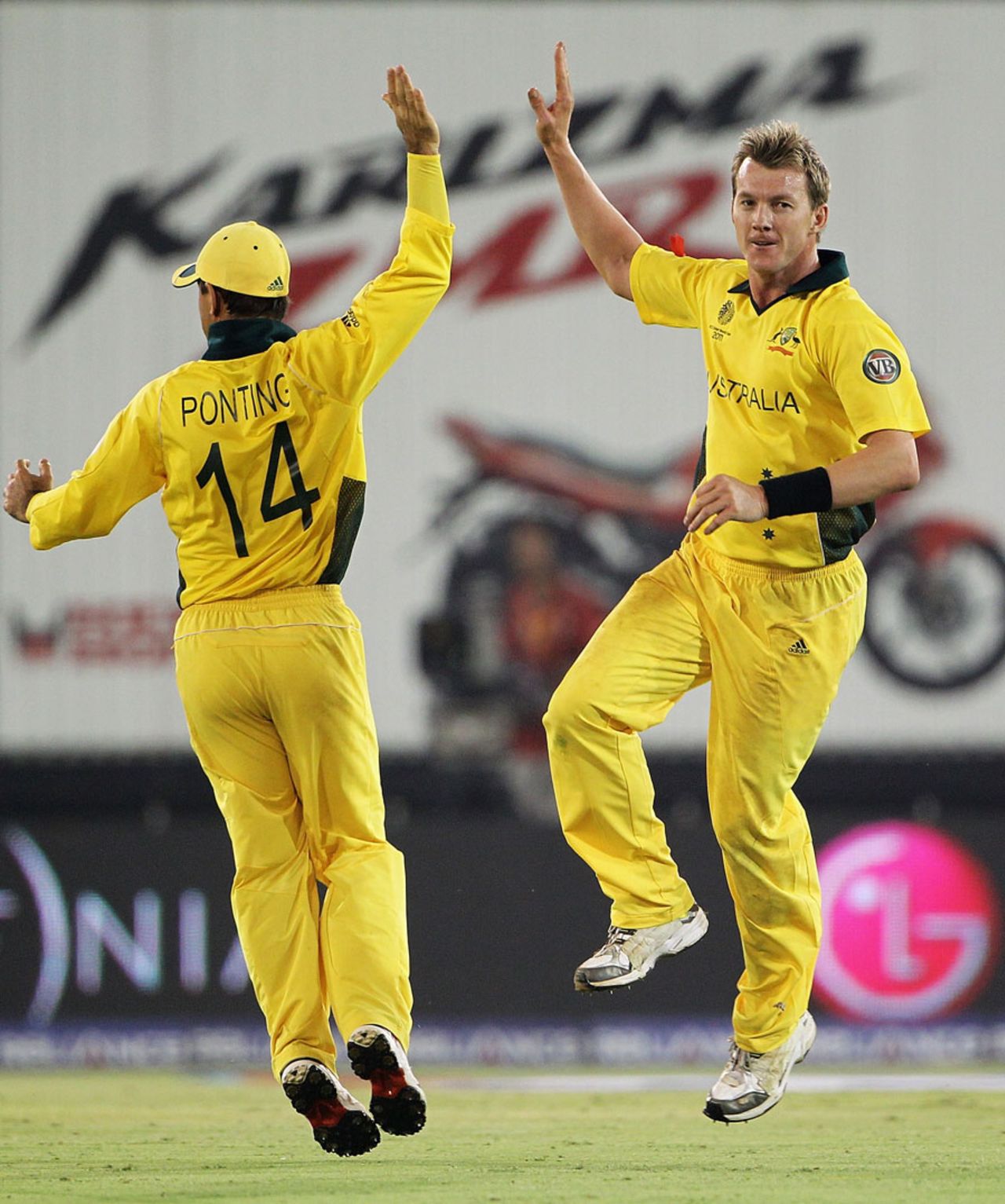 Brett Lee got rid of MS Dhoni cheaply, India v Australia, 2nd quarter-final, Ahmedabad, World Cup 2011, March 24, 2011