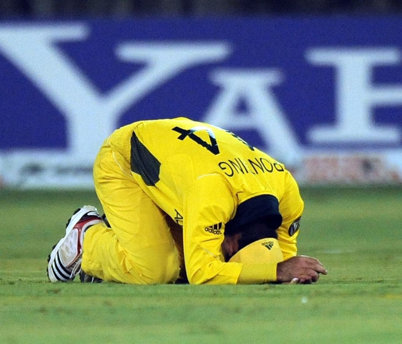Ricky Ponting reacts to a misfield, India v Australia, 2nd quarter-final, Ahmedabad, World Cup 2011, March 24, 2011