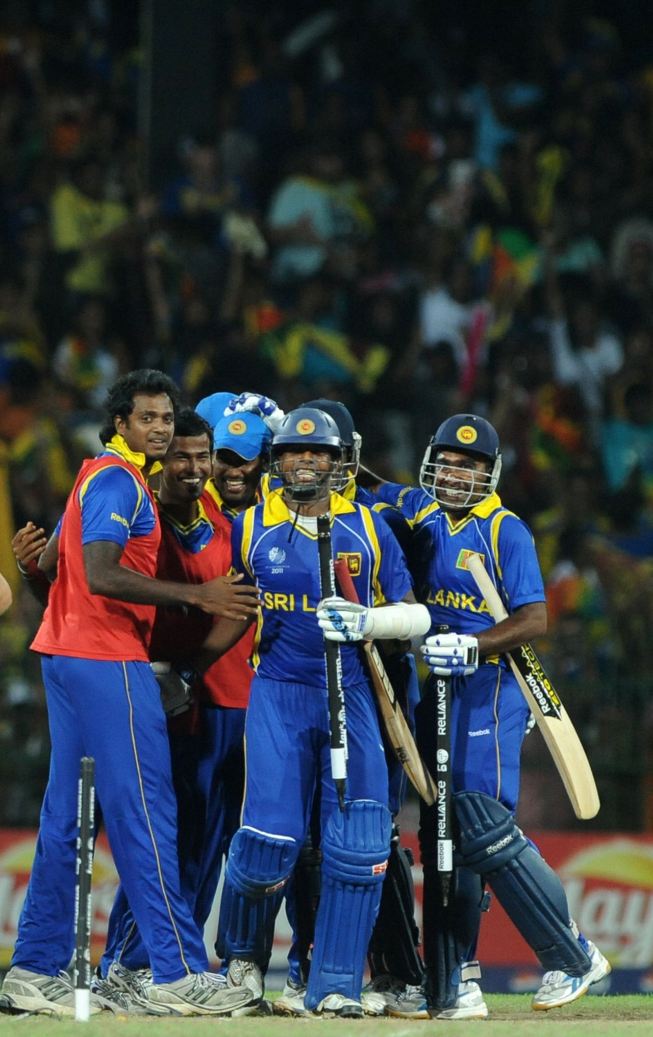 Sri Lanka celebrate their semi-final victory over New Zealand, Sri Lanka v New Zealand, 1st semi-final, World Cup 2011, Colombo, March 29, 2011