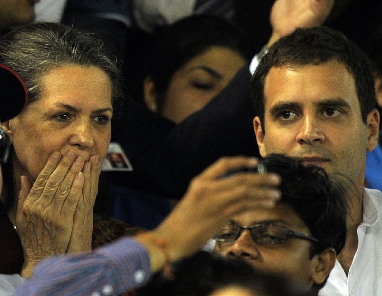 The pressure of the big game got to even the more eminent members of the audience, including Sonia and Rahul Gandhi, India v Pakistan, 2nd semi-final, World Cup 2011, Mohali, March 30, 2011