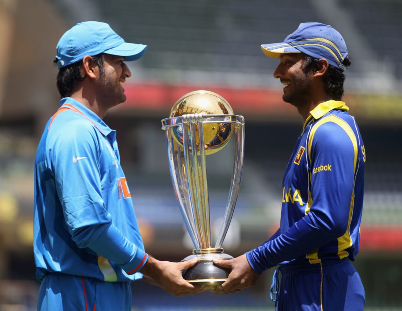 The two captains contesting the final flank the World Cup, Mumbai, April 1, 2011