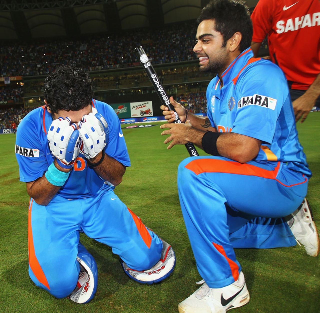 Yuvraj Singh can barely control his emotions, while Virat Kohli is all smiles, India v Sri Lanka, final, World Cup 2011, Mumbai, April 2, 2011