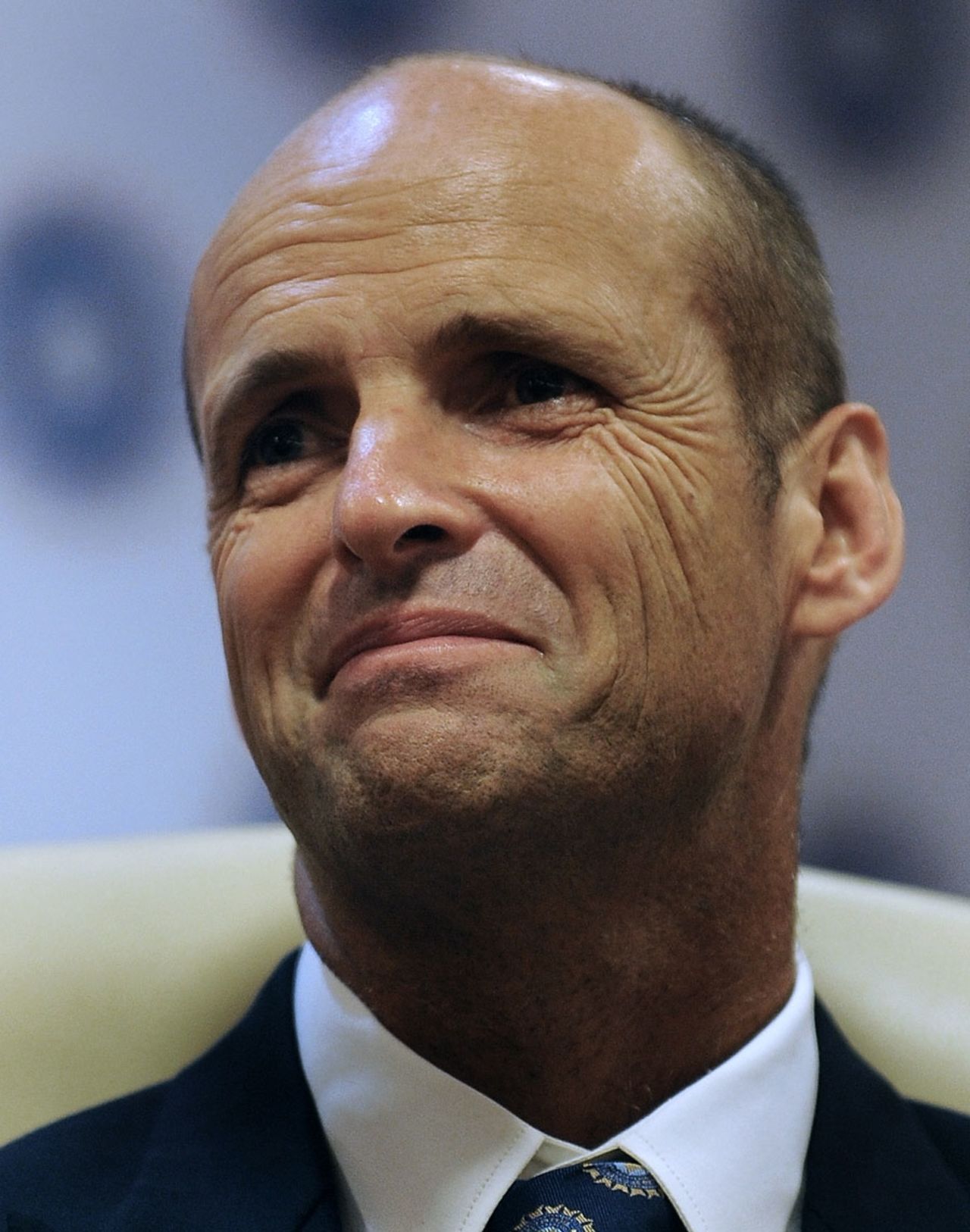 Gary Kirsten strikes an emotional picture in his final press conference as India coach, Mumbai, April 5, 2011