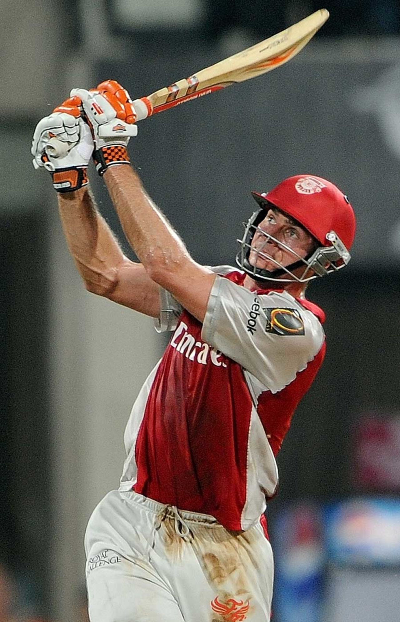 Ryan McLaren rescued his team from trouble, Pune Warriors v Kings XI Punjab, IPL 2011, Mumbai, April 10, 2011