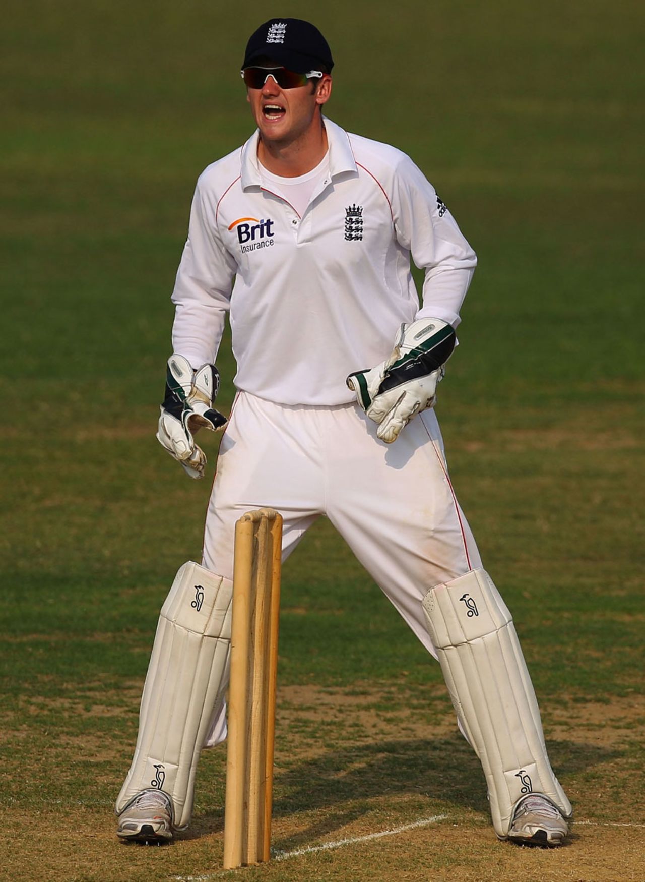 Steve Davies waits for a throw in, Bangladesh A v England XI, 2nd day, Chittagong, March 8, 2010