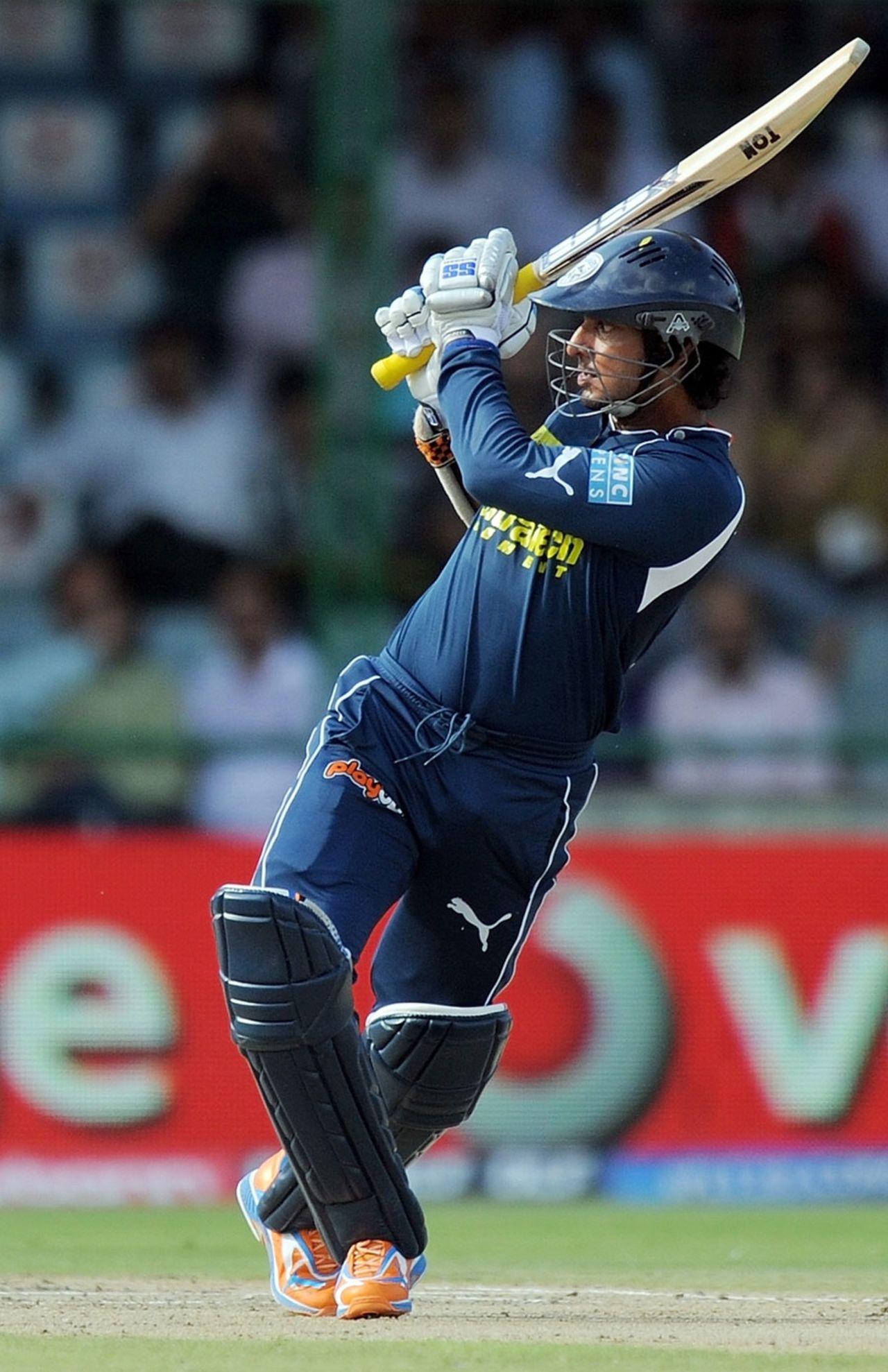 Kumar Sangakkara made 49 off 35 balls, Delhi Daredevils v Deccan Chargers, IPL 2011, Delhi, April 19, 2011