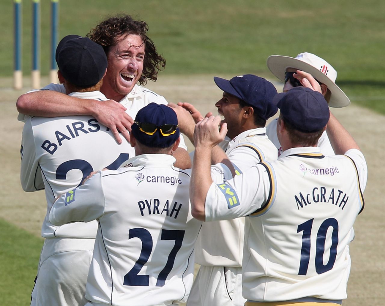 Ryan Sidebottom ripped through Nottinghamshire's middle order on the first day at Headingley, Yorkshire v Nottinghamshire, County Championship Division One, Headingley, April 20 2011