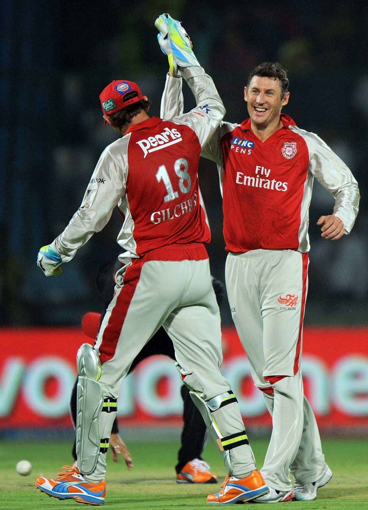 David Hussey strikes after conceding three successive sixes, Delhi Daredevils v Kings XI Punjab, IPL 2011, Delhi, April 23, 2011