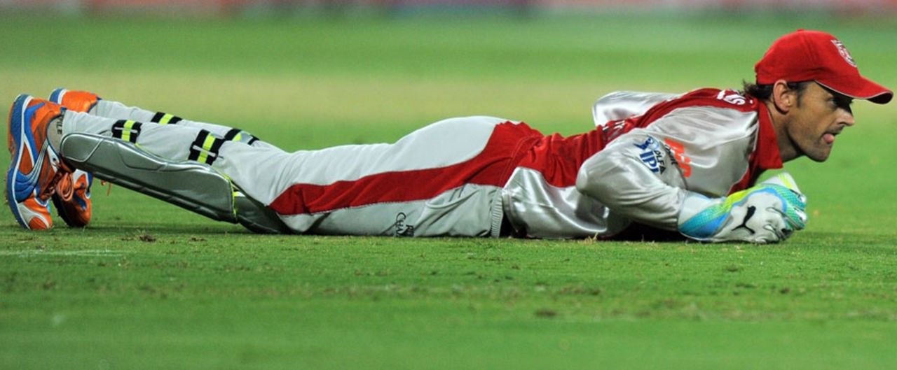 Delhi's blitz floored Adam Gilchrist, Delhi Daredevils v Kings XI Punjab, IPL 2011, Delhi, April 23, 2011