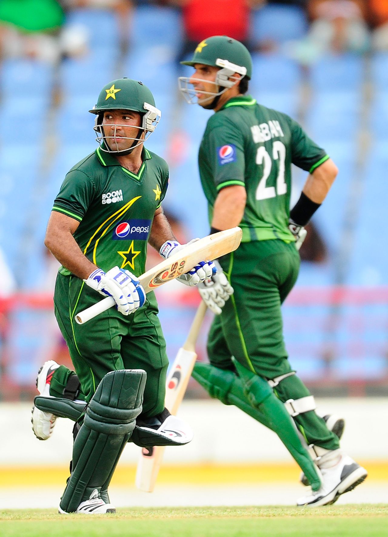 Asad Shafiq and Misbah-ul-Haq steered Pakistan to victory with a 134-run stand, West Indies v Pakistan, 1st ODI, St Lucia, April 23, 2011