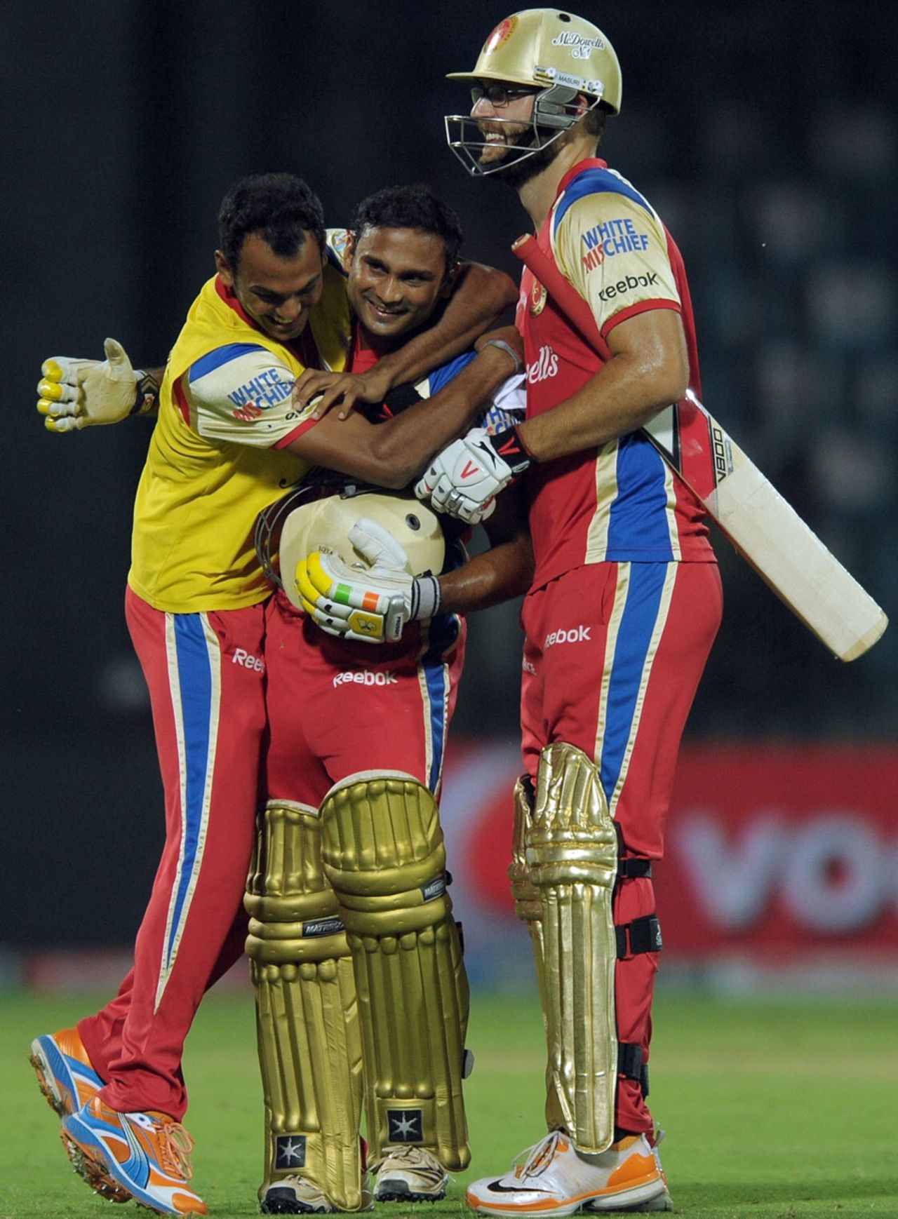 J Syed Mohammad is congratulated after he hit the winning runs, Delhi Daredevils v Royal Challengers Bangalore, IPL 2011, Delhi, April 26, 2011