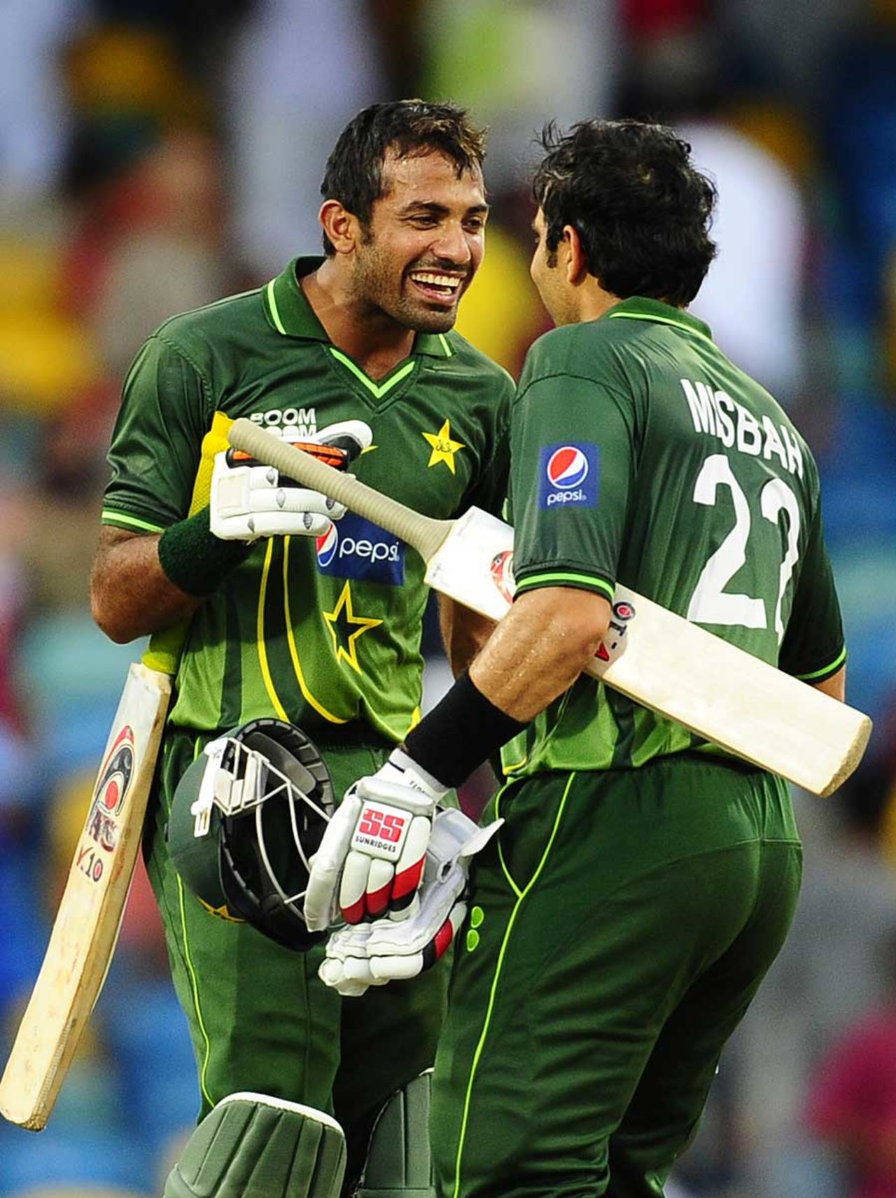 Wahab Riaz and Misbah-ul-Haq celebrate the victory, West Indies v Pakistan, 3rd ODI, Barbados, April 28, 2011