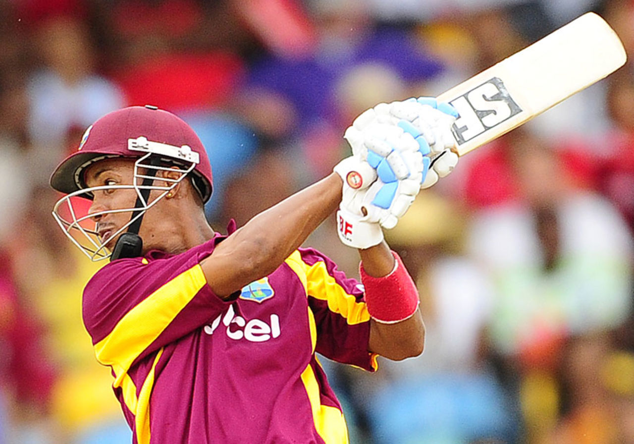 Lendl Simmons was in a punishing mood as West Indies chased 223 in 39 overs, West Indies v Pakistan, 4th ODI, Barbados, May 2, 2011