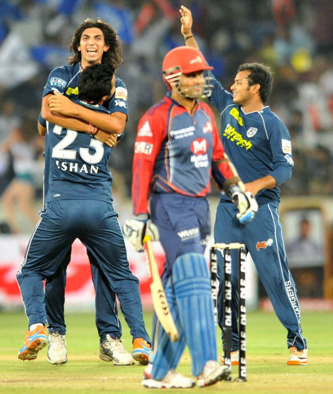 Virender Sehwag looks on as Ishant Sharma celebrates Venugopal Rao's wicket, Deccan Chargers v Delhi Daredevils, IPL 2011, Hyderabad, May 5, 2011