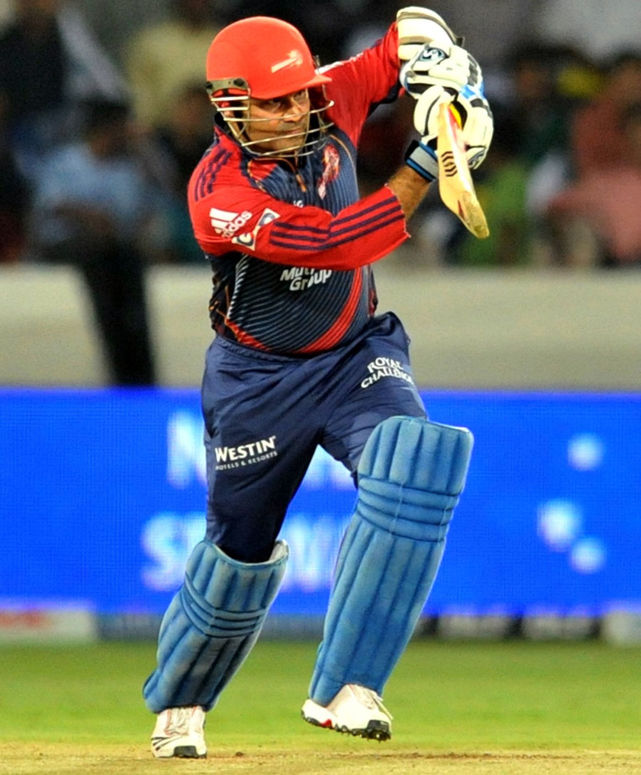 Virender Sehwag punches down the ground, Deccan Chargers v Delhi Daredevils, IPL 2011, Hyderabad, May 5, 2011
