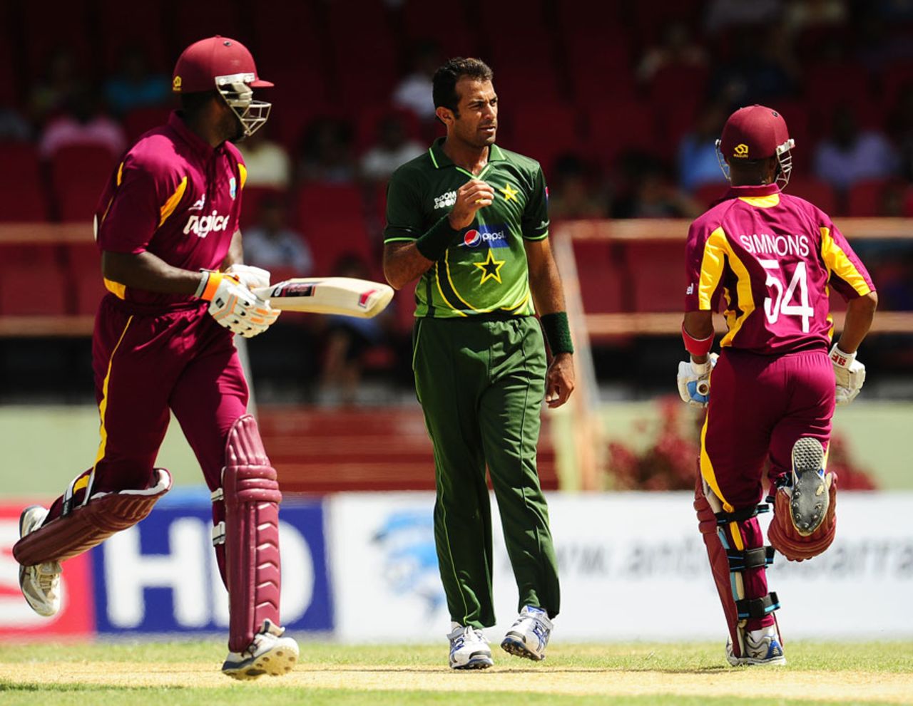 Kirk Edwards and Lendl Simmons run a single, West Indies v Pakistan, 5th ODI, Providence, Guyana, May 5, 2011