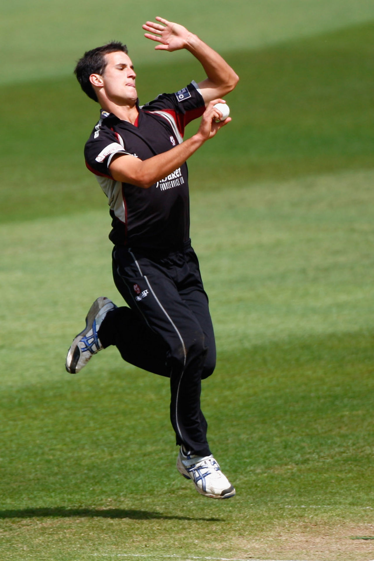Lewis Gregory took 4 for 27 to limit Gloucestershire, Somerset v Gloucestershire, CB40, Taunton, May 8, 2011