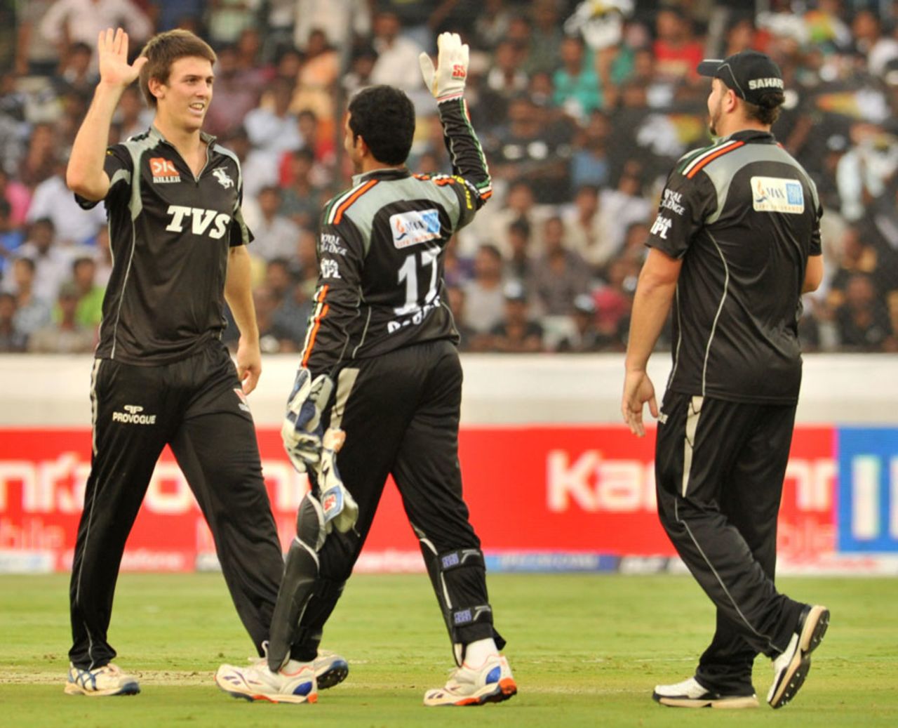 Mitchell Marsh's four wickets stalled Deccan Chargers' progress, Deccan Chargers v Pune Warriors, IPL 2011, Hyderabad, April 10, 2011