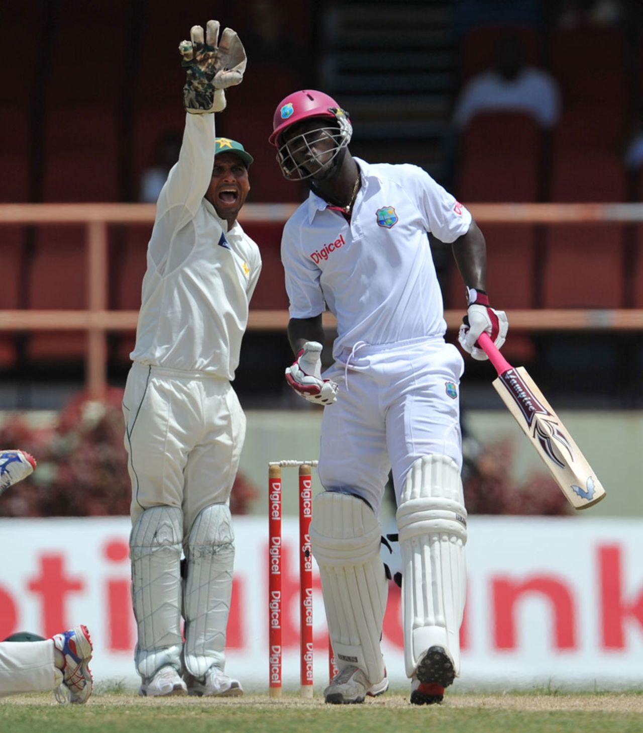Darren Sammy is trapped in front, West Indies v Pakistan, 1st Test, Providence, 3rd day, May 14, 2011