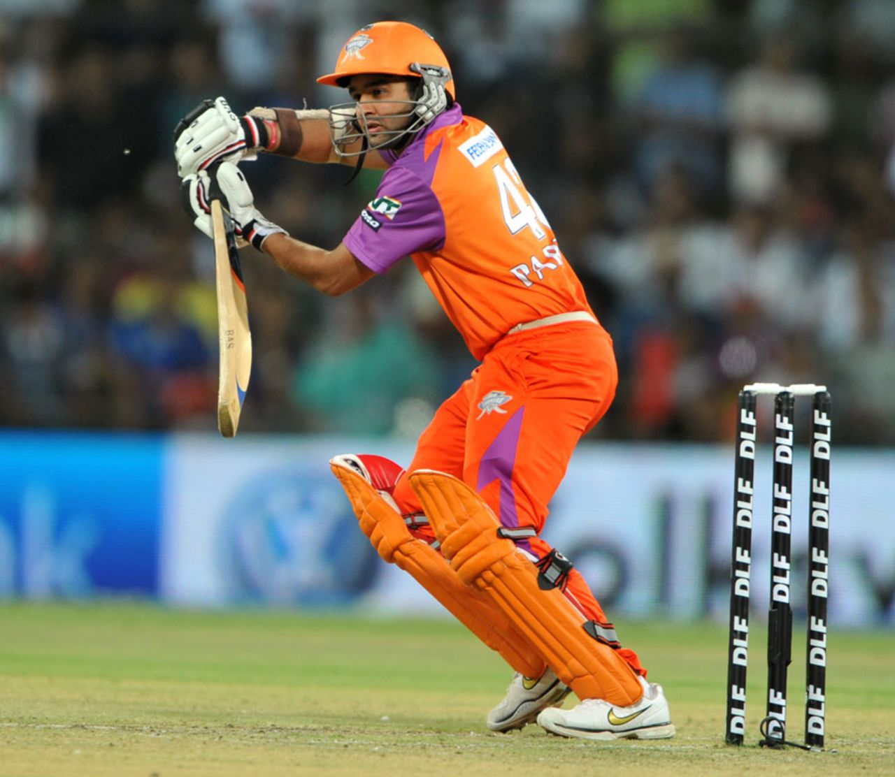 Parthiv Patel opens the face, Kochi Tuskers Kerala v Rajasthan Royals, IPL 2011, Indore, May 15, 2011 