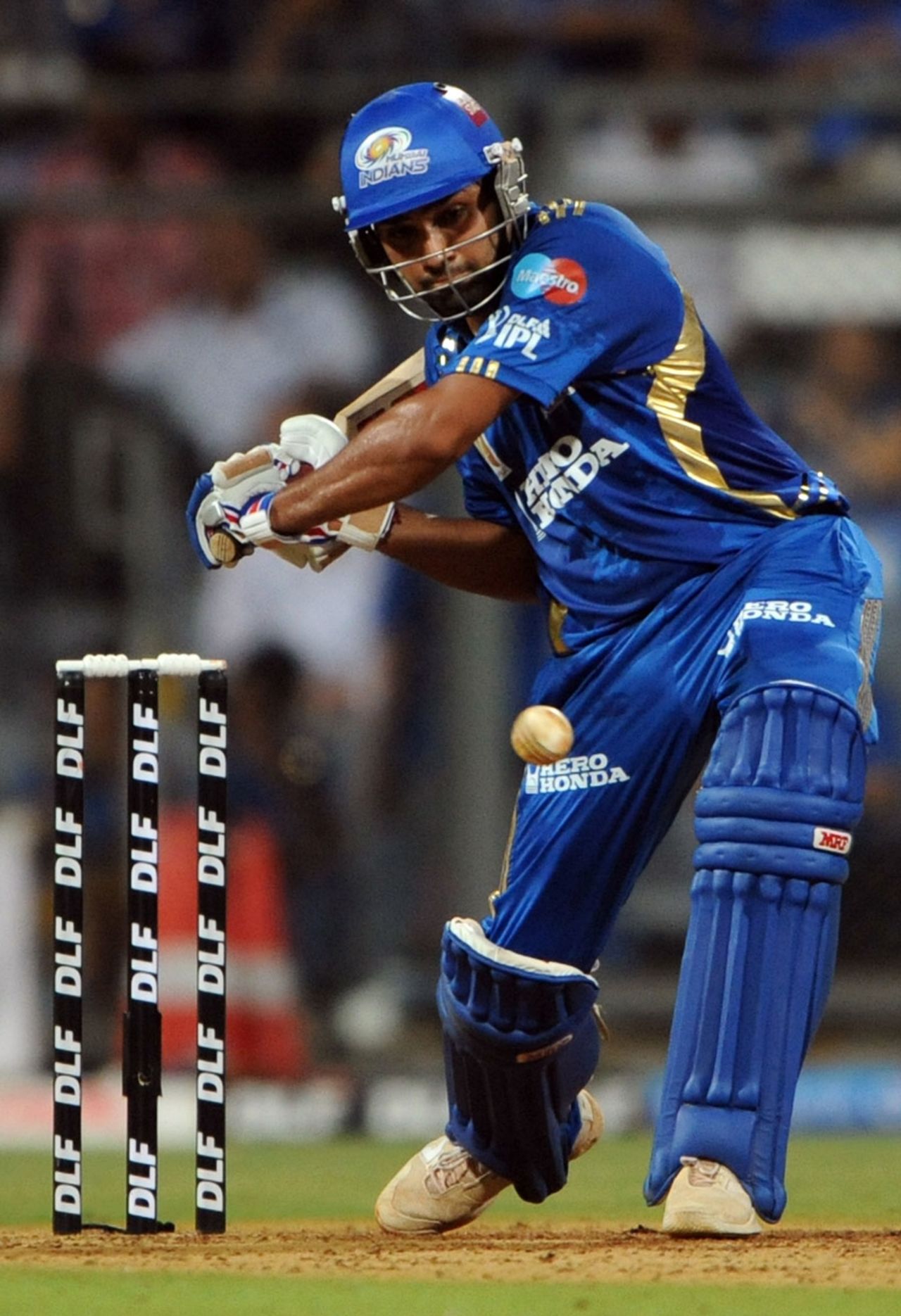 Rohit Sharma lines up a big hit, Mumbai Indians v Rajasthan Royals, IPL 2011, Mumbai, May 20, 2011