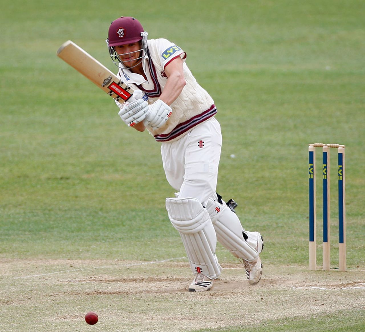 James Hildreth's 87 helped Somerset extend their lead, Somerset v Yorkshire, County Championship, Division One, Taunton, May 26, 2011