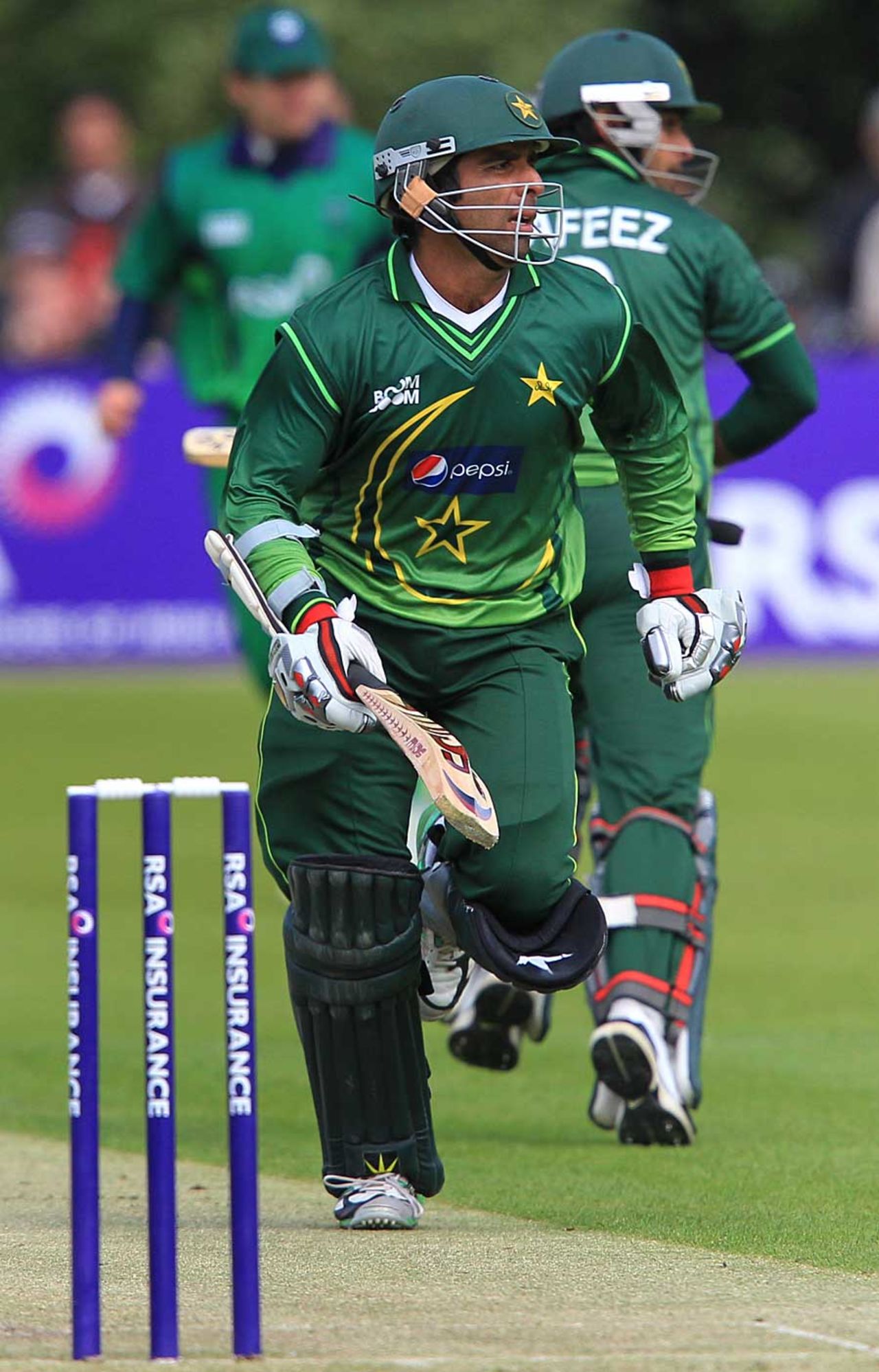 Taufeeq Umar runs through for a single, Ireland v Pakistan, 1st ODI, Belfast, May 28, 2011