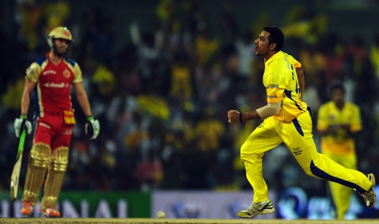 Shadab Jakati had AB de Villiers lbw, Chennai v Bangalore, IPL 2011, Final, Chennai, May 28, 2011