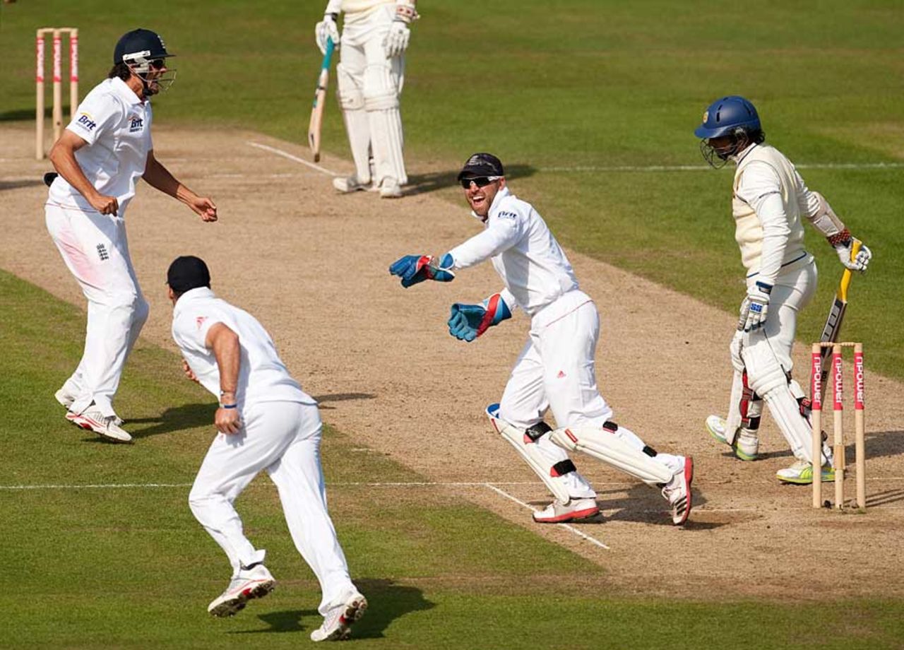 Kumar Sangakkara edged to slip off Graeme Swann, England v Sri Lanka, 1st Test, Cardiff, 5th day, May 30, 2011