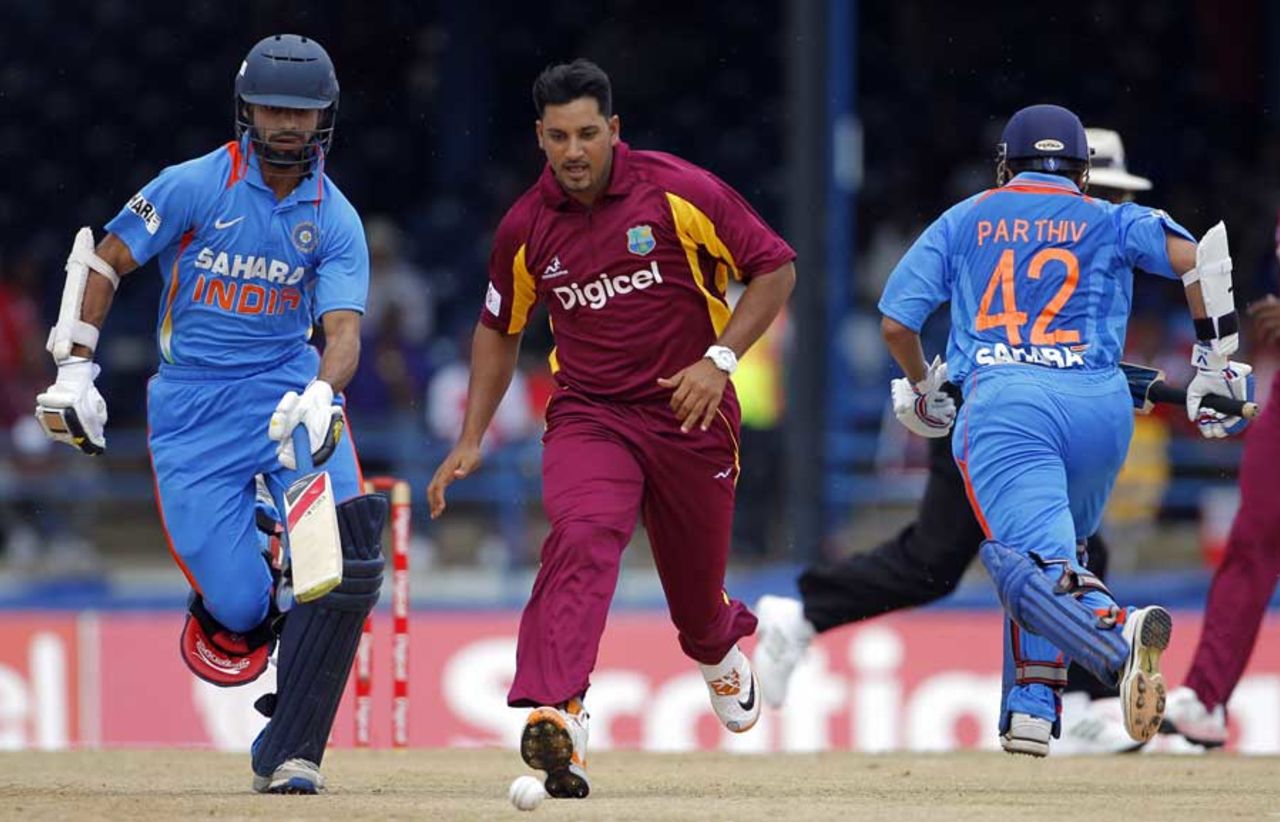 Shikhar Dhawan tries to steal a run off Ravi Rampaul's bowling, West Indies v India, Only Twenty20, Port of Spain, June 4, 2011
