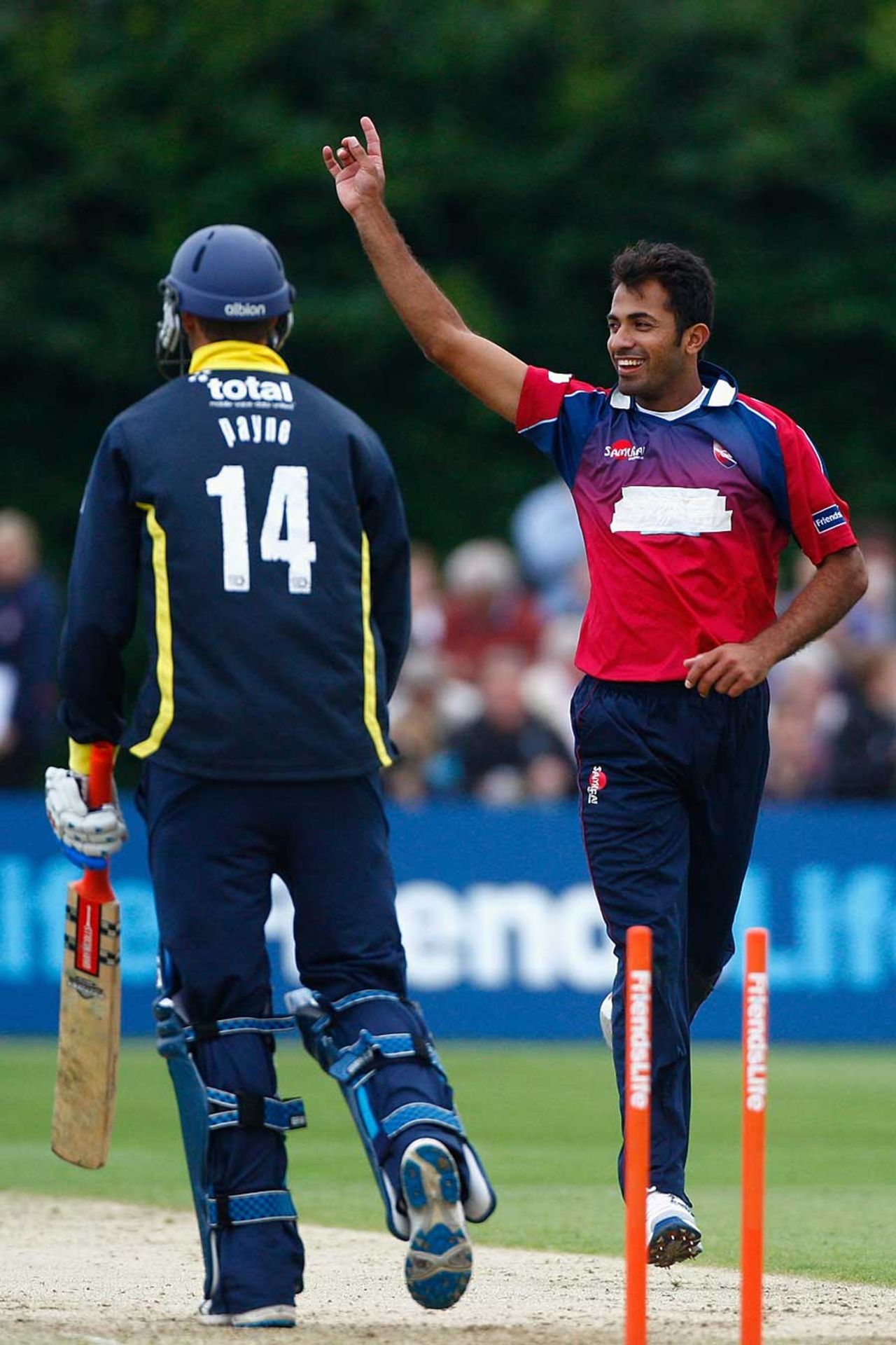 Wahab Riaz took five wickets including a hat-trick against Gloucestershire, Kent v Gloucestershire, Friends Life t20, Beckenham, June 15, 2011