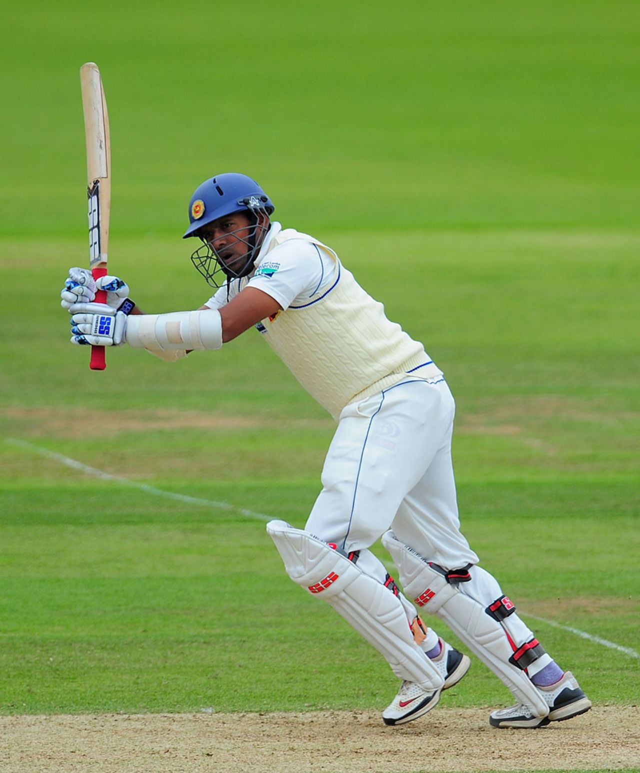 Thilan Samaraweera clips through the leg side, England v Sri Lanka, 3rd Test, Rose Bowl, June 20, 11