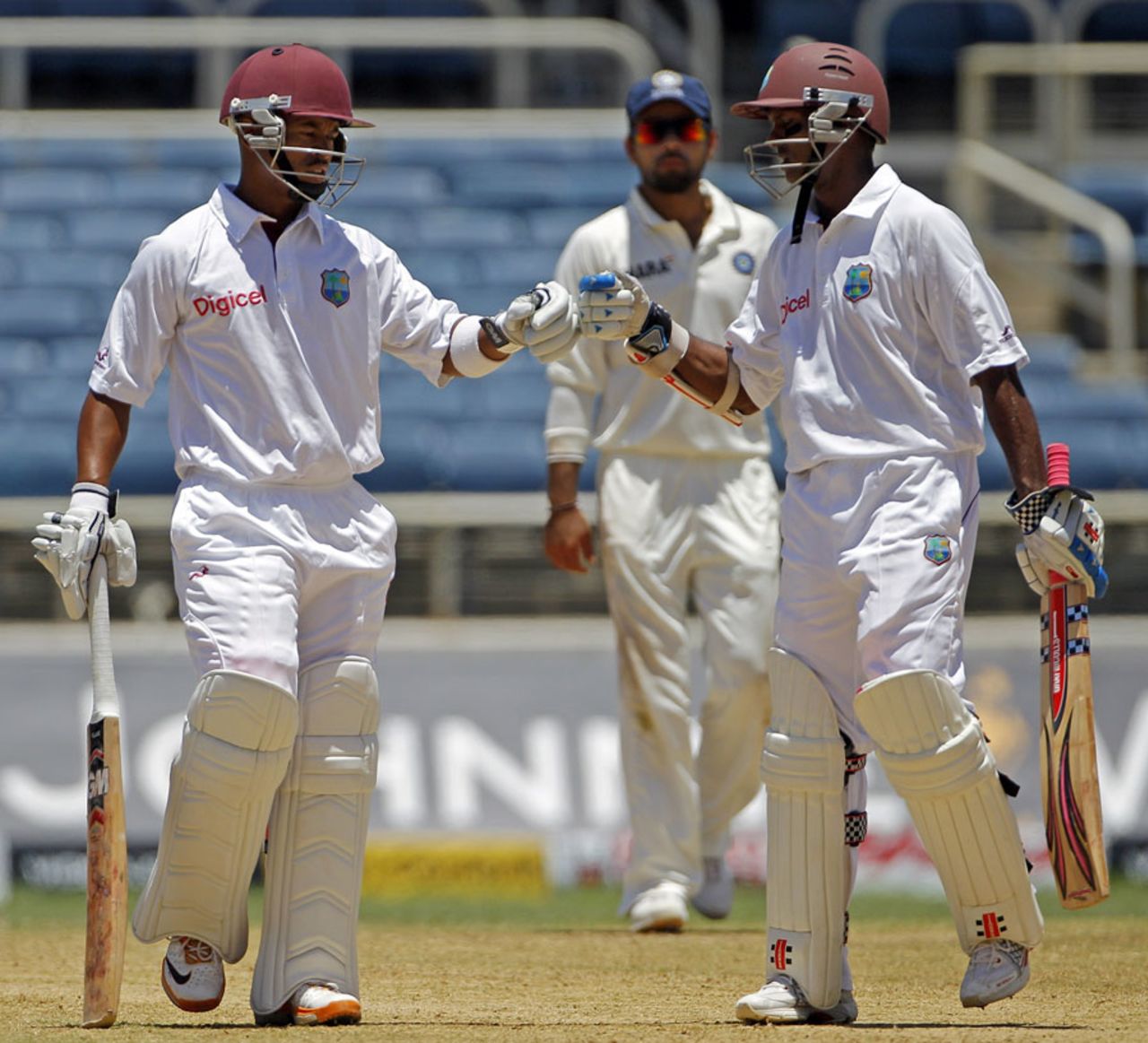 Carlton Baugh and Shivnarine Chanderpaul added 45 runs for the sixth wicket, West Indies v India, 1st Test, Kingston, 2nd day, June 21, 2011