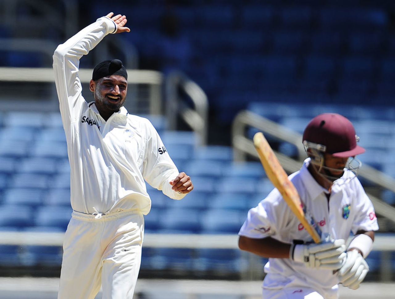 Harbhajan Singh sends Carlton Baugh on his way, West Indies v India, 1st Test, Kingston, 2nd day, June 21, 2011