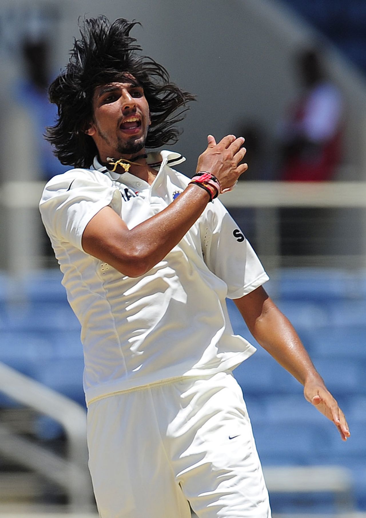 Ishant Sharma claimed Ravi Rampaul's wicket with a brute of a delivery, West Indies v India, 1st Test, Kingston, 4th day, June 23, 2011