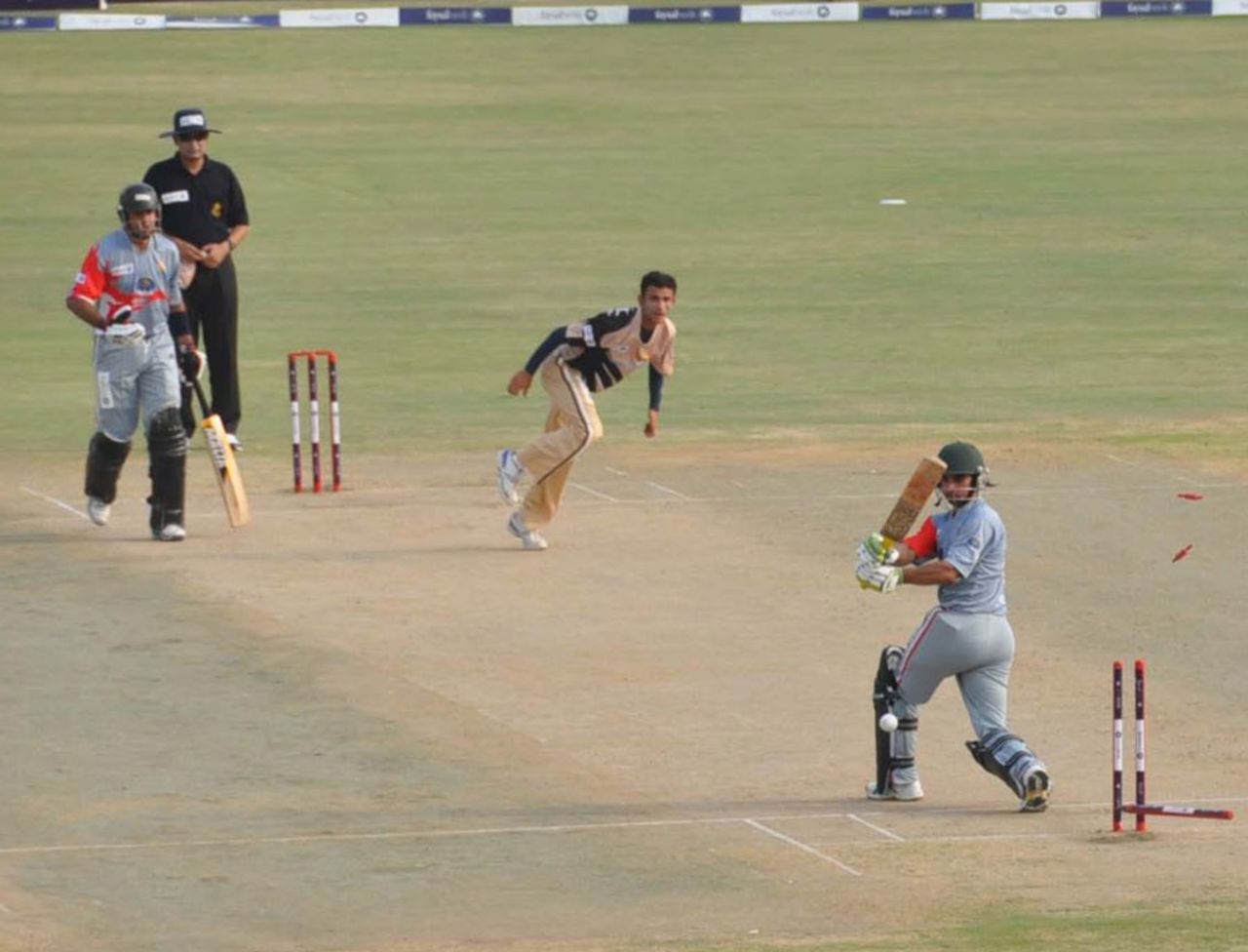 Imran Nazir swings across the line and is bowled, Hyderabad v Sialkot, Faysal Bank Super Eight T20 Cup, Faisalabad, June 27, 2011 