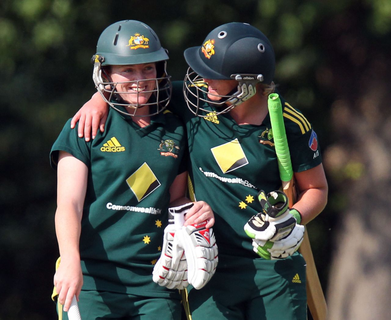 Sarah Coyte is congratulated by Clea Smith after hitting the winning runs off the final delivery, Australia v India, NatWest Women's Quadrangular Series, Chesterfield, July 2 2011