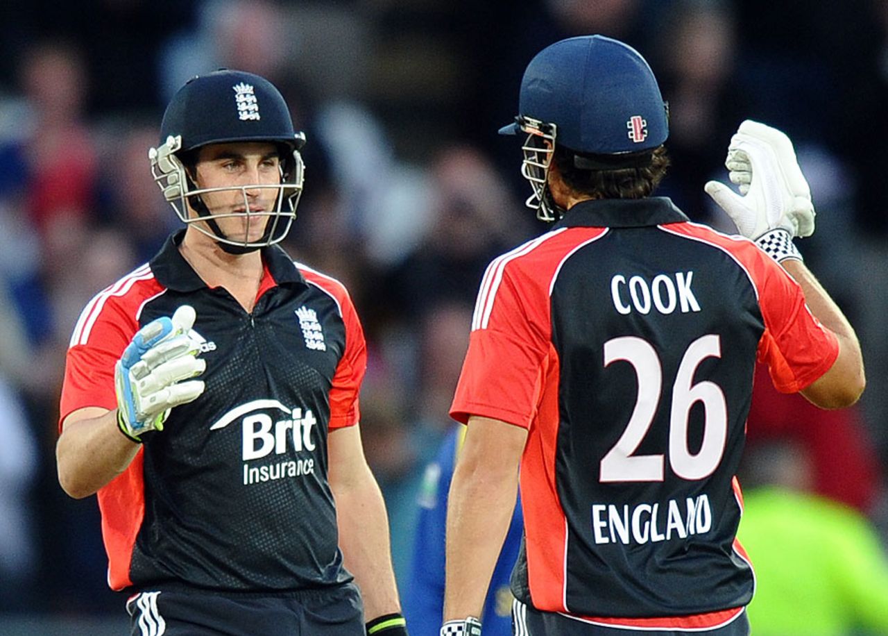 Alastair Cook and Craig Kieswetter shared 171 opening stand as England sealed a 10-wicket win, England v Sri Lanka, 4th ODI, Trent Bridge, July 6 2011