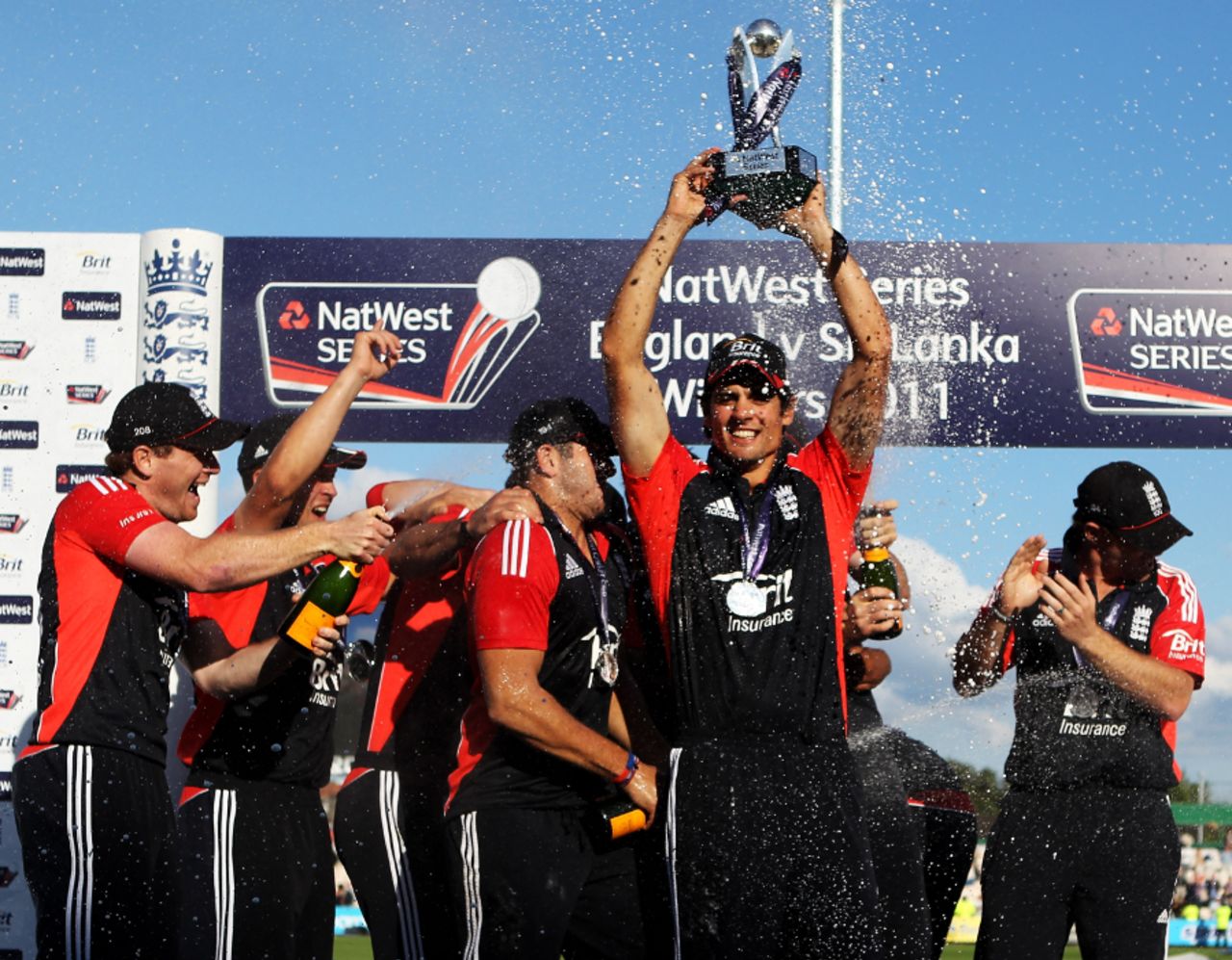 Alastair Cook tasted success in his first series as England's full-time ODI captain, England v Sri Lanka, 5th ODI, Old Trafford, July 9 2011