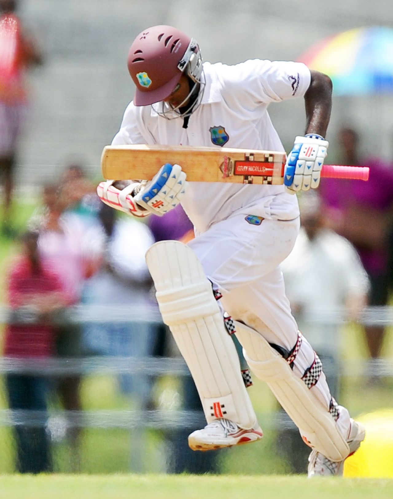 Shivnarine Chanderpaul runs two to complete his 23rd Test ton, West Indies v India, 3rd Test, Dominica, 5th day, July 10, 2011