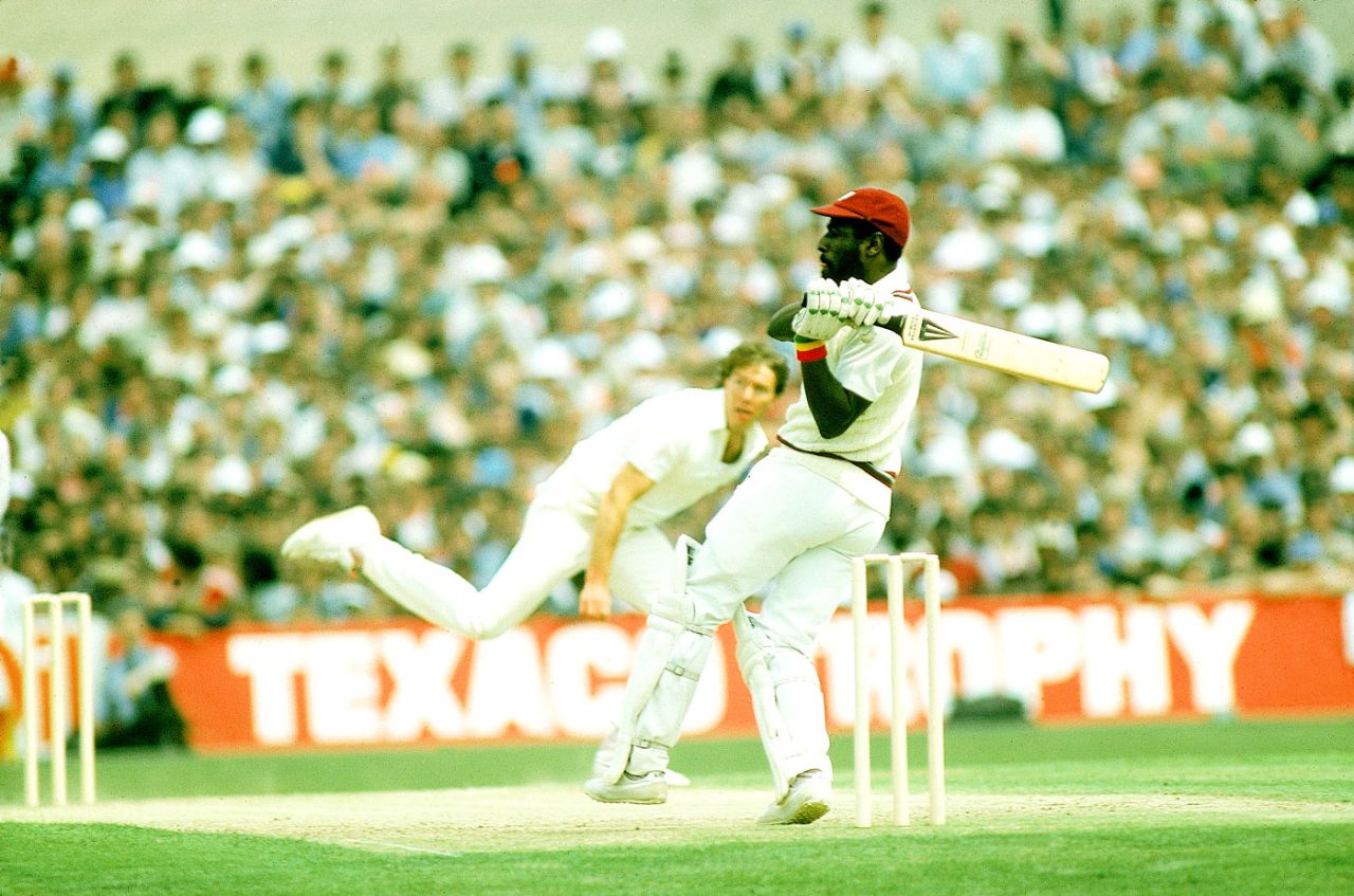 Viv Richards lofts Derek Pringle on his way to 189*, England v West Indies, Old Trafford, May 31, 1984