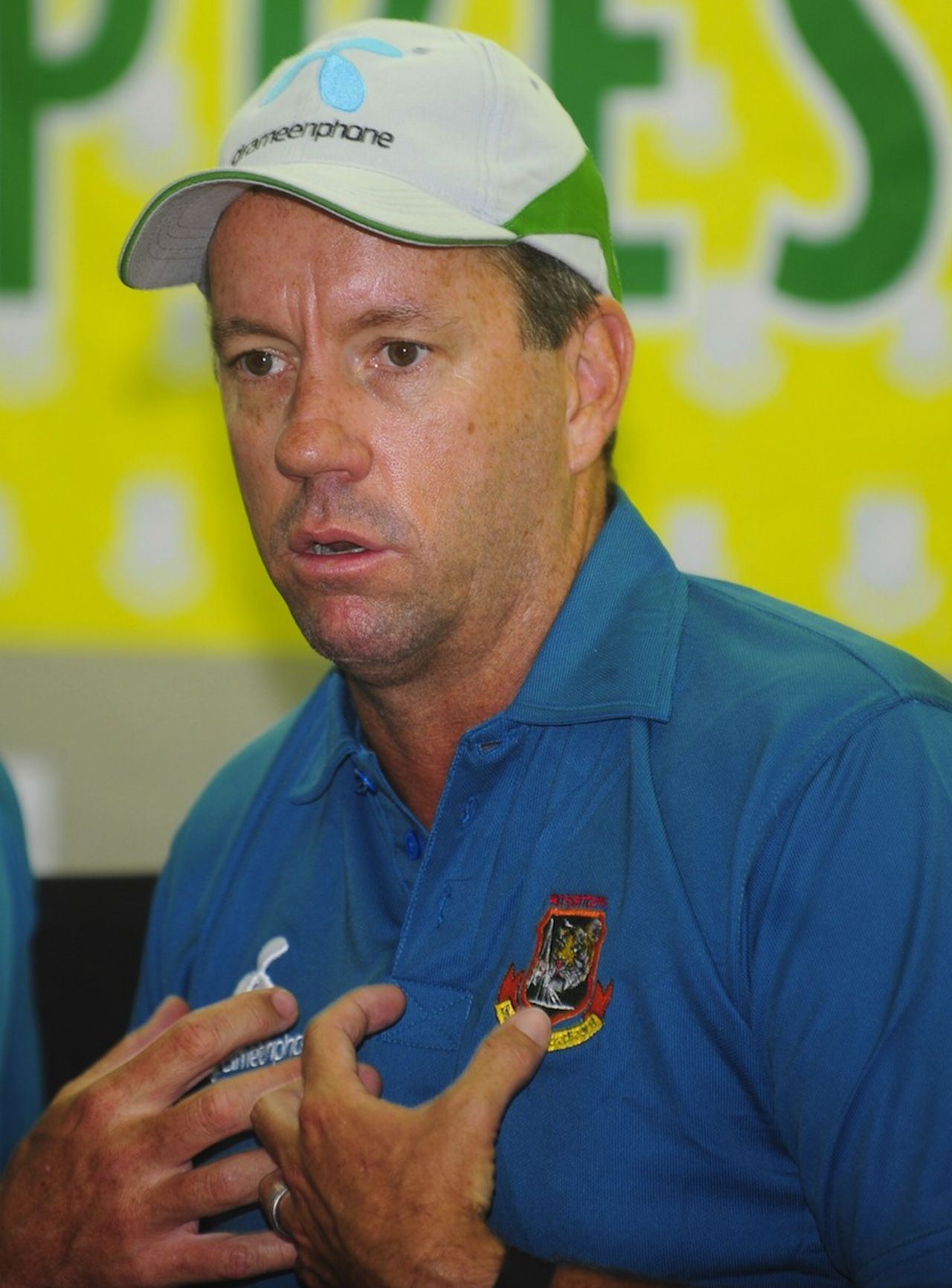 Stuart Law, Bangladesh's new coach, speaks to reporters, Mirpur, July 18, 2011