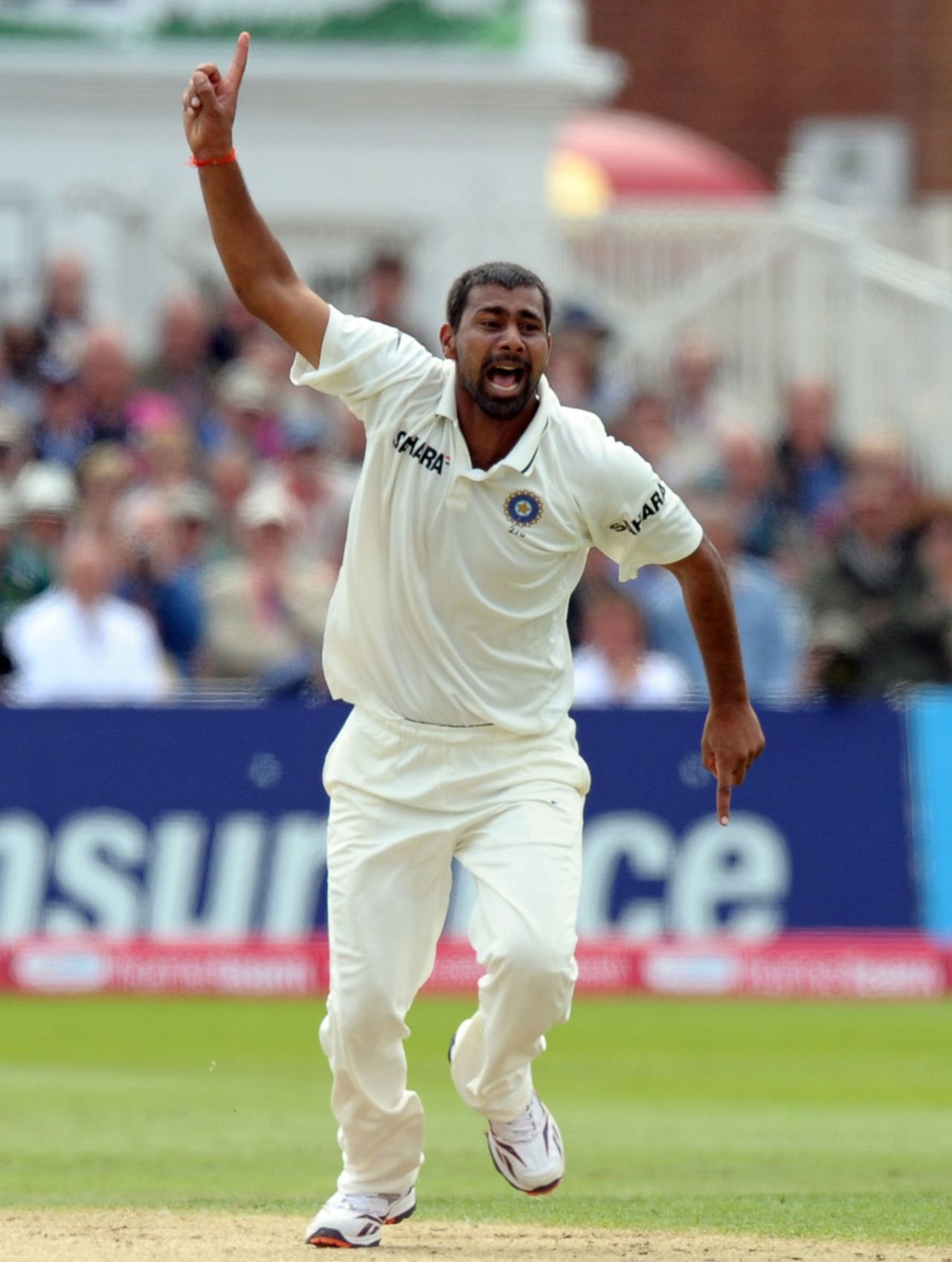 Praveen Kumar had a few vociferous appeals turned down, England v India, 2nd Test, Trent Bridge, 1st day, July 29, 2011