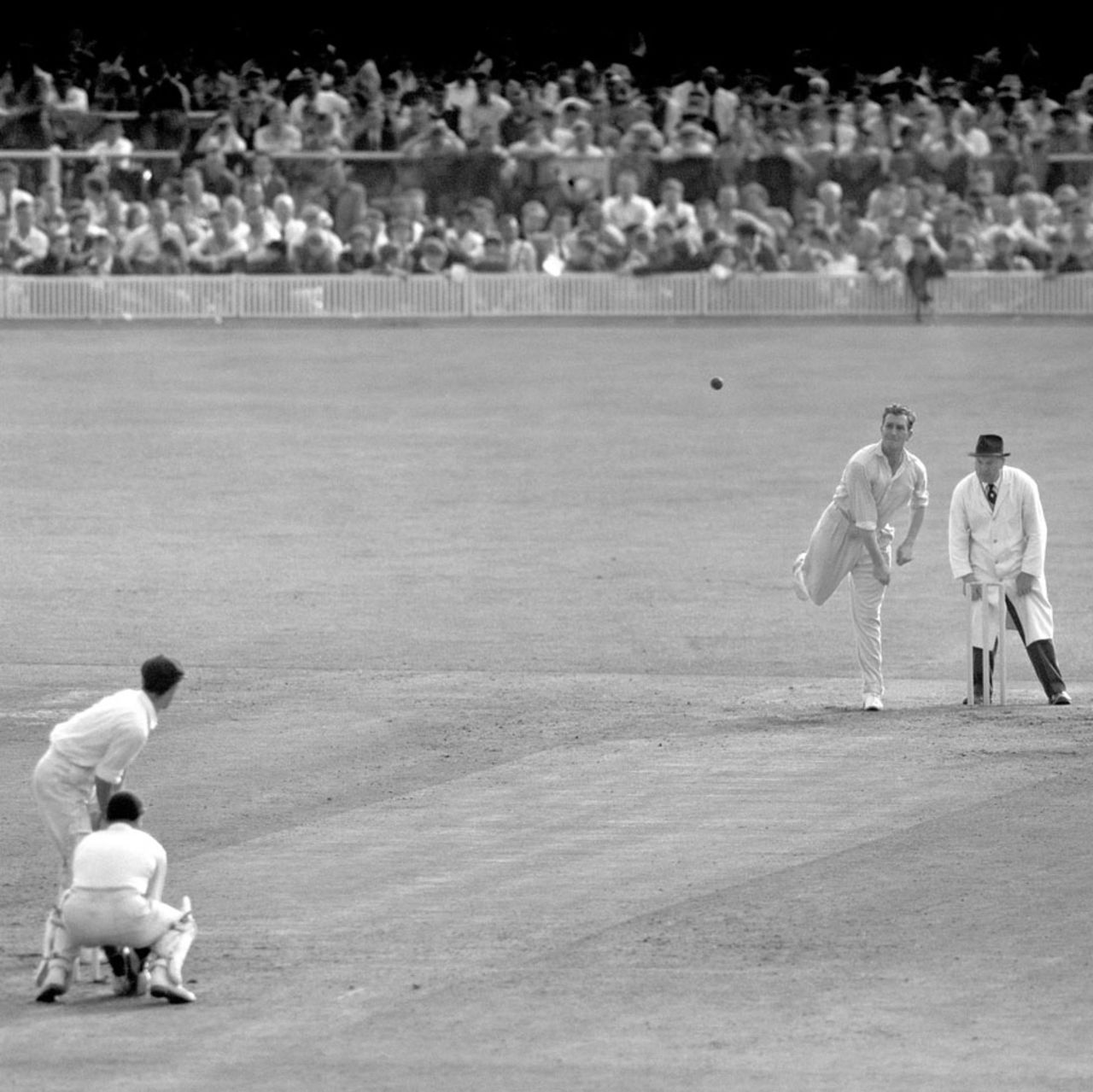 Jim Laker - Revisiting 10 Best Bowling Spells in Test Cricket History | KreedOn