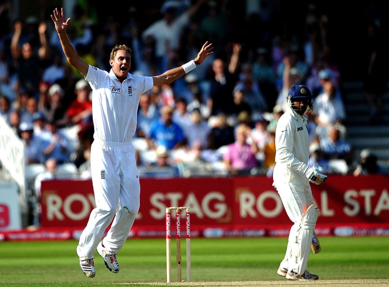 Stuart Broad appeals successfully for leg-before against Harbhajan Singh, England v India, 2nd npower Test, Trent Bridge, 2nd day, July 30, 2011