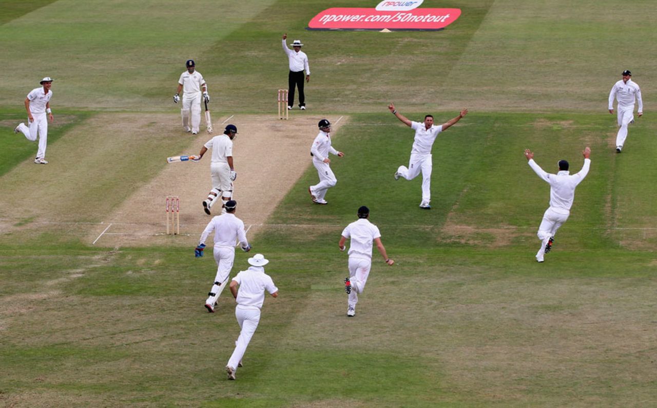 Tim Bresnan runs arms aloft after removing MS Dhoni, England v India, 2nd Test, Trent Bridge, 4th day, August 1, 2011