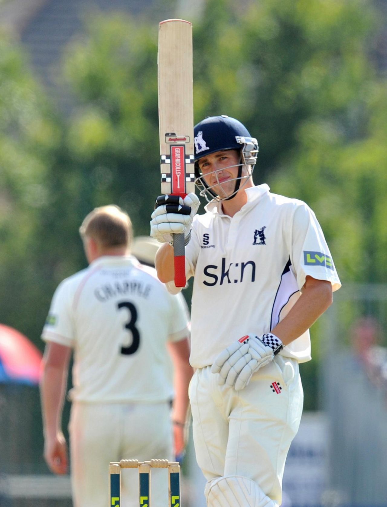Chris Woakes hit an important 60 to give Warwickshire a lead, Lancashire v Warwickshire, County Championship, Division One, Aigburth, August 2, 2011