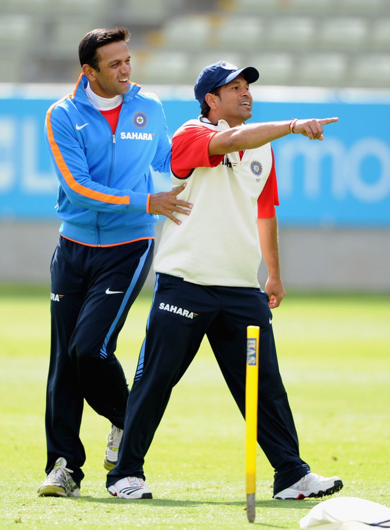 Rahul Dravid and Sachin Tendulkar share a light moment during practice, Birmingham, August 8, 2011