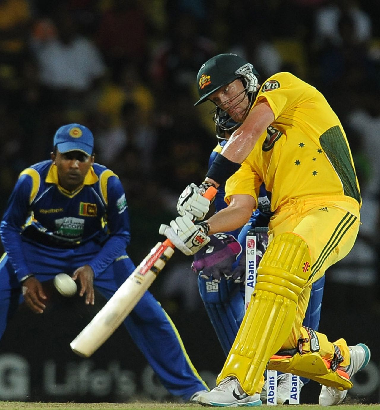 Cameron White kept fighting even as Australia spun out of control, Sri Lanka v Australia, 2nd Twenty20, Pallekele, August 8, 2011
